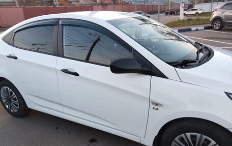 Hyundai Solaris II рестайлинг, 2015 год, 980 000 рублей, 7 фотография