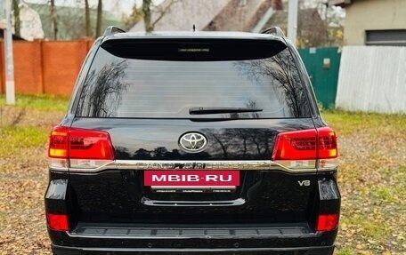 Toyota Land Cruiser 200, 2016 год, 5 500 000 рублей, 4 фотография