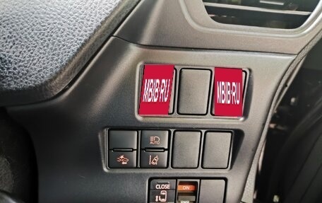 Toyota Noah III, 2018 год, 1 790 000 рублей, 12 фотография