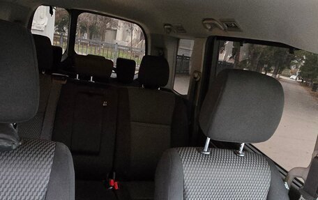 Honda Stepwgn IV, 2017 год, 1 980 000 рублей, 17 фотография