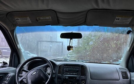 Ford Escape II, 2005 год, 280 000 рублей, 8 фотография