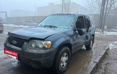 Ford Escape II, 2005 год, 280 000 рублей, 7 фотография