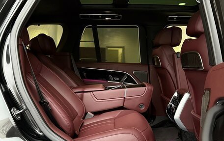 Land Rover Range Rover IV рестайлинг, 2025 год, 25 000 000 рублей, 12 фотография