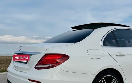 Mercedes-Benz E-Класс, 2016 год, 2 850 000 рублей, 8 фотография