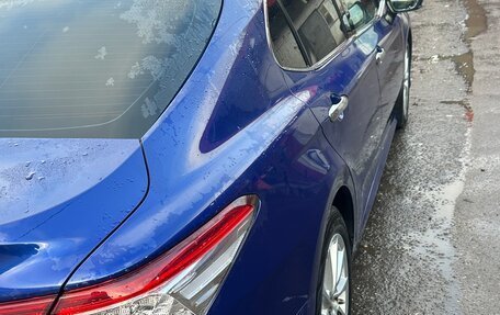 Toyota Camry, 2021 год, 3 950 000 рублей, 3 фотография