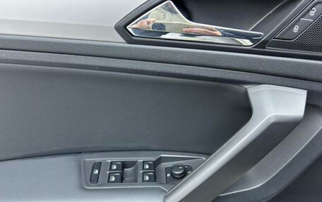 Volkswagen Tiguan II, 2021 год, 1 750 000 рублей, 9 фотография