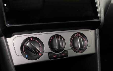 Volkswagen Polo VI (EU Market), 2013 год, 685 000 рублей, 9 фотография