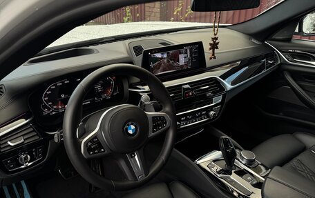 BMW 5 серия, 2020 год, 4 390 000 рублей, 3 фотография