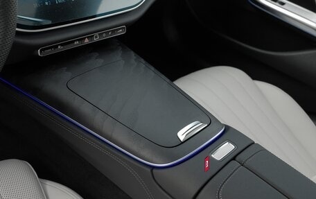 Mercedes-Benz E-Класс, 2025 год, 10 200 000 рублей, 16 фотография