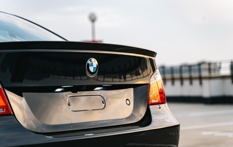 BMW 5 серия, 2006 год, 1 900 000 рублей, 10 фотография