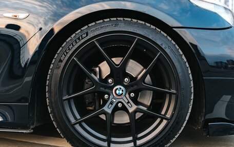 BMW 5 серия, 2006 год, 1 900 000 рублей, 25 фотография