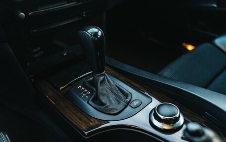 BMW 5 серия, 2006 год, 1 900 000 рублей, 19 фотография