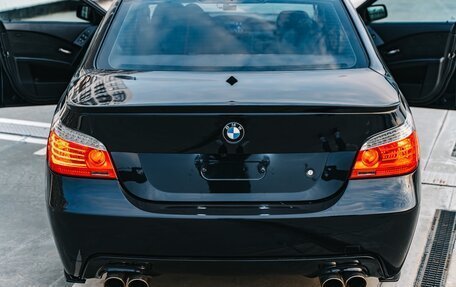 BMW 5 серия, 2006 год, 1 900 000 рублей, 22 фотография