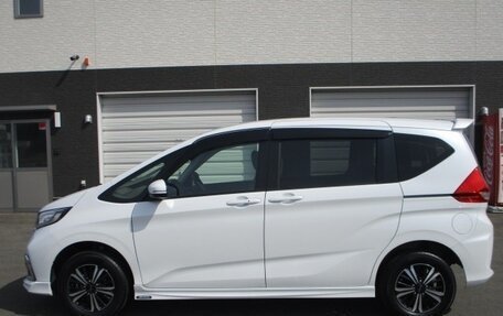 Honda Freed II, 2022 год, 1 277 000 рублей, 2 фотография