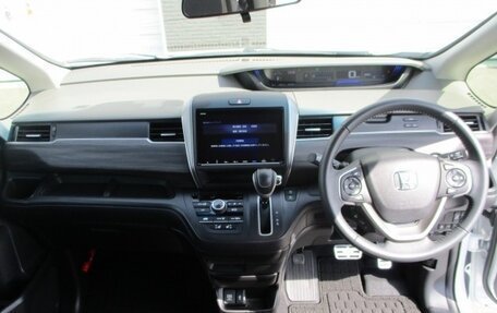 Honda Freed II, 2022 год, 1 277 000 рублей, 9 фотография