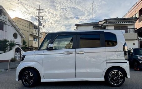 Honda N-BOX II, 2022 год, 784 000 рублей, 2 фотография