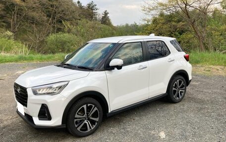 Daihatsu Rocky, 2022 год, 1 188 000 рублей, 2 фотография