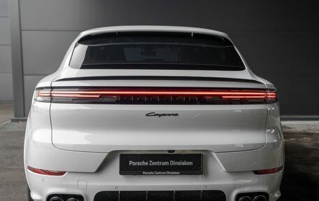 Porsche Cayenne III, 2024 год, 22 400 000 рублей, 3 фотография