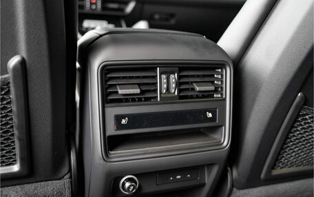 Porsche Cayenne III, 2024 год, 22 400 000 рублей, 17 фотография