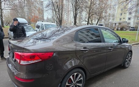 KIA Rio III рестайлинг, 2016 год, 800 000 рублей, 10 фотография