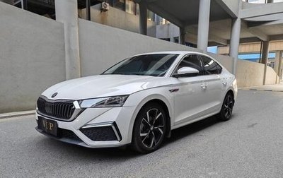 Skoda Octavia IV, 2021 год, 2 000 000 рублей, 1 фотография