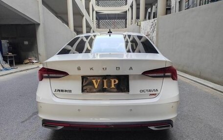 Skoda Octavia IV, 2021 год, 2 000 000 рублей, 4 фотография