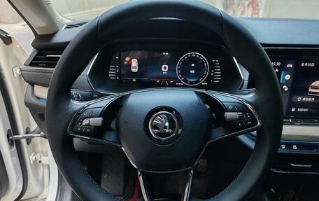 Skoda Octavia IV, 2021 год, 2 000 000 рублей, 12 фотография