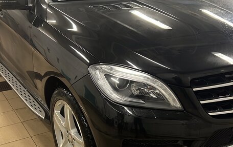 Mercedes-Benz M-Класс, 2014 год, 2 900 000 рублей, 3 фотография