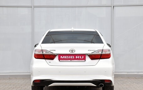 Toyota Camry, 2016 год, 1 699 000 рублей, 6 фотография