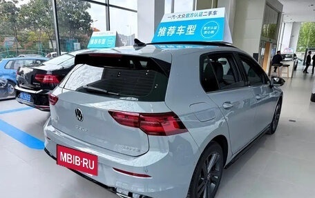 Volkswagen Golf VIII, 2024 год, 2 584 000 рублей, 5 фотография