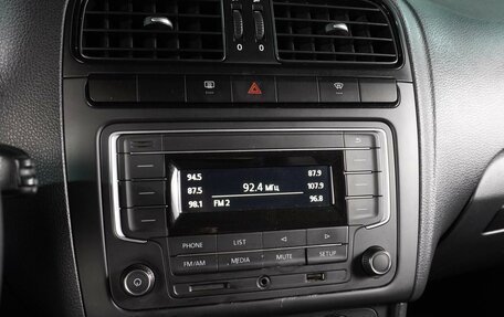 Volkswagen Polo VI (EU Market), 2018 год, 959 000 рублей, 13 фотография