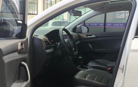 Volkswagen Tharu, 2022 год, 1 730 000 рублей, 13 фотография