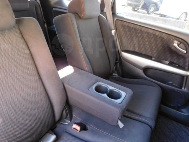 Honda Stream II рестайлинг, 2014 год, 900 000 рублей, 3 фотография