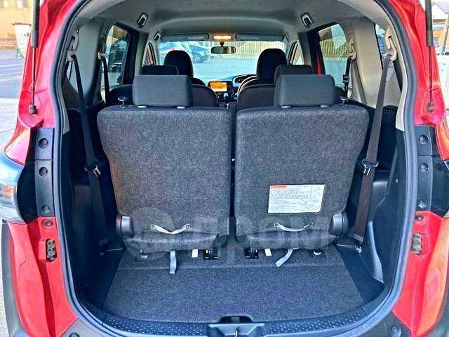 Toyota Sienta II, 2017 год, 1 305 000 рублей, 12 фотография