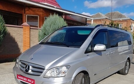 Mercedes-Benz Viano, 2012 год, 3 100 000 рублей, 4 фотография