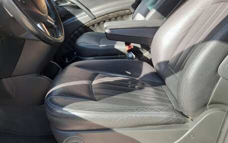 Mercedes-Benz Viano, 2012 год, 3 100 000 рублей, 14 фотография