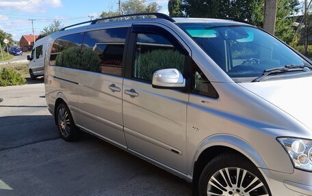 Mercedes-Benz Viano, 2012 год, 3 100 000 рублей, 10 фотография