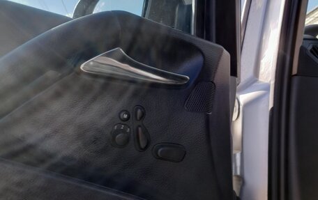 Mercedes-Benz Viano, 2012 год, 3 100 000 рублей, 26 фотография