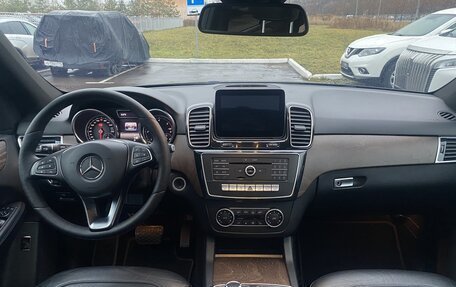 Mercedes-Benz GLE, 2017 год, 4 000 000 рублей, 17 фотография