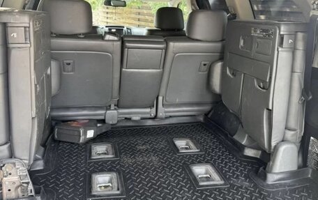 Toyota Land Cruiser 200, 2010 год, 1 790 000 рублей, 5 фотография