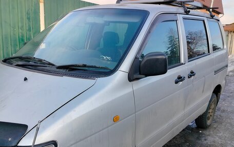 Toyota Town Ace III, 2000 год, 450 000 рублей, 4 фотография