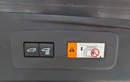 Toyota Land Cruiser Prado, 2024 год, 10 590 000 рублей, 18 фотография