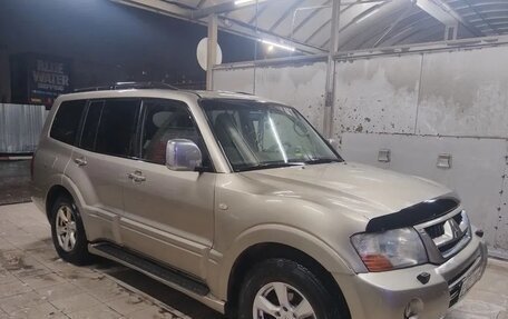 Mitsubishi Pajero III рестайлинг, 2005 год, 750 000 рублей, 5 фотография