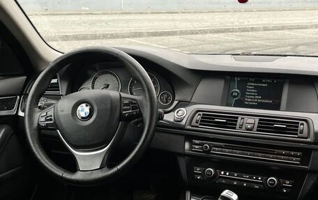BMW 5 серия, 2010 год, 1 450 000 рублей, 12 фотография