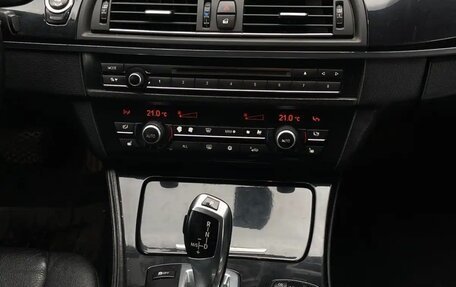 BMW 5 серия, 2010 год, 1 450 000 рублей, 14 фотография