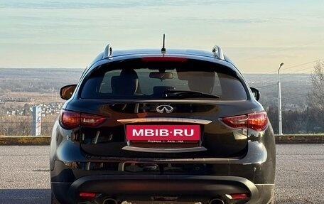 Infiniti FX II, 2013 год, 1 980 000 рублей, 6 фотография