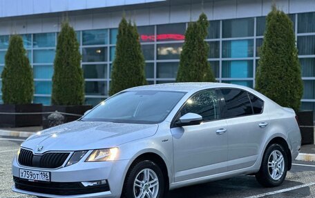 Skoda Octavia, 2018 год, 1 850 000 рублей, 3 фотография