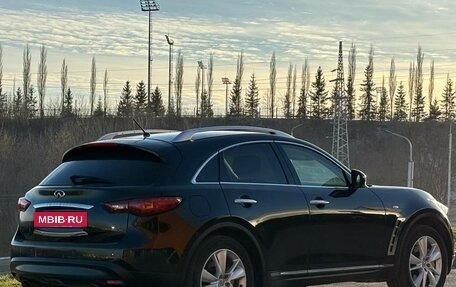 Infiniti FX II, 2013 год, 1 980 000 рублей, 7 фотография