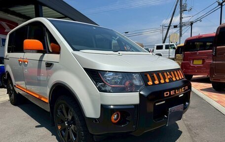 Mitsubishi Delica D:5 I, 2018 год, 2 000 000 рублей, 3 фотография