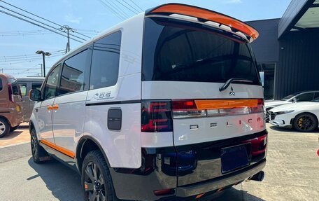 Mitsubishi Delica D:5 I, 2018 год, 2 000 000 рублей, 6 фотография